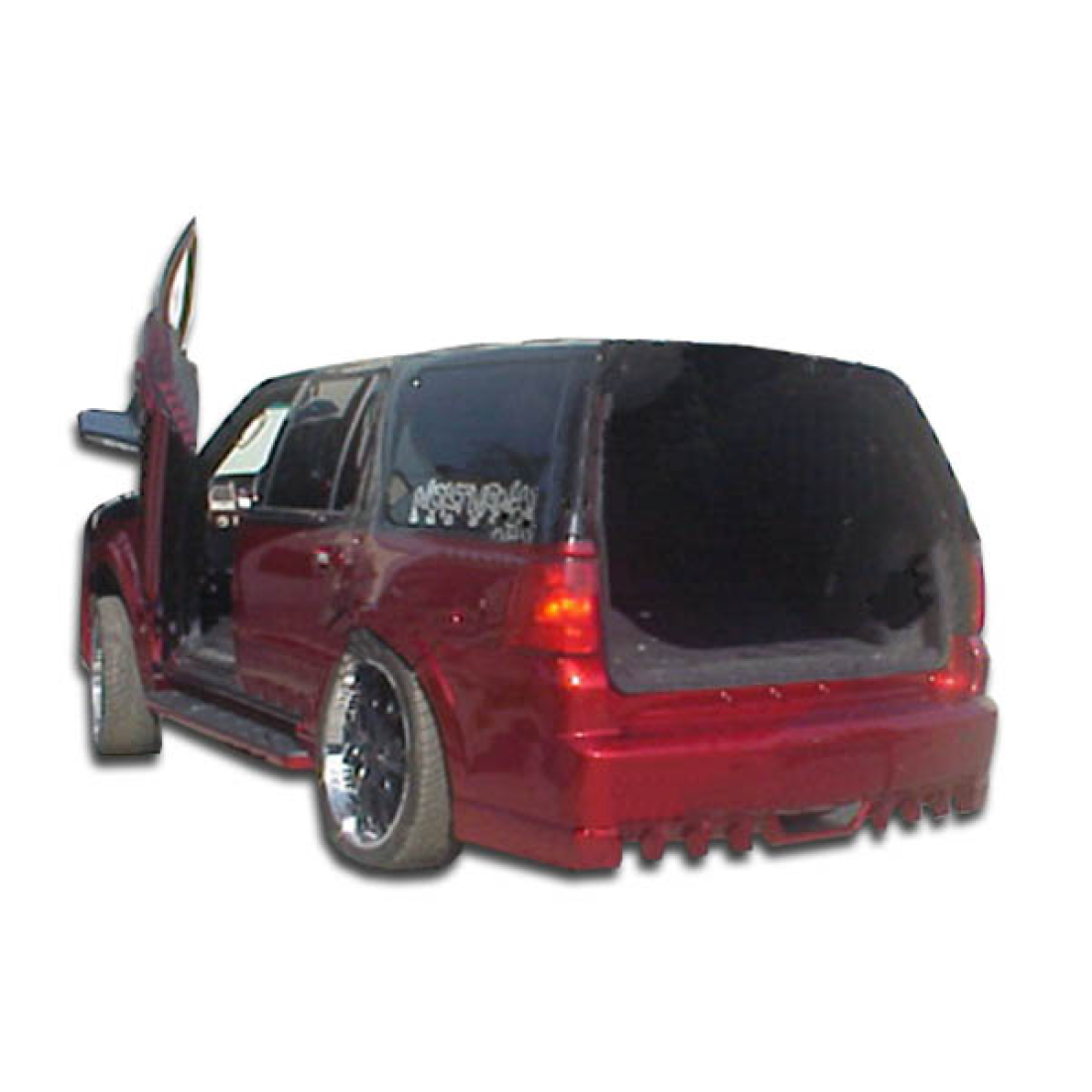 All kind of Exterior/Rear Bumpers or Lipsfor  Lincoln Navigator 2003. 