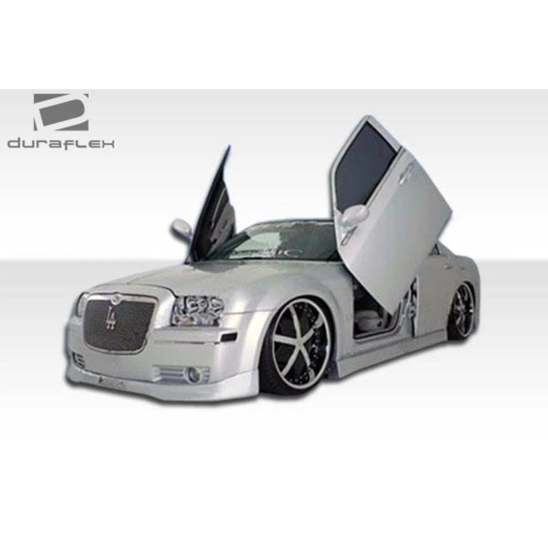 All kind of Exterior/Complete Body Kitsfor Chrysler 300 2005. 4