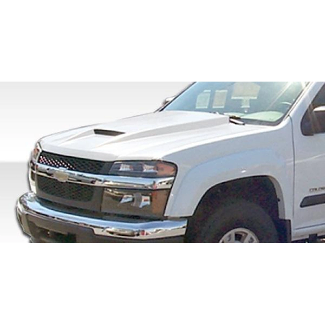 All kind of Exterior/Hoodsfor  Chevrolet Colorado 2004. 3