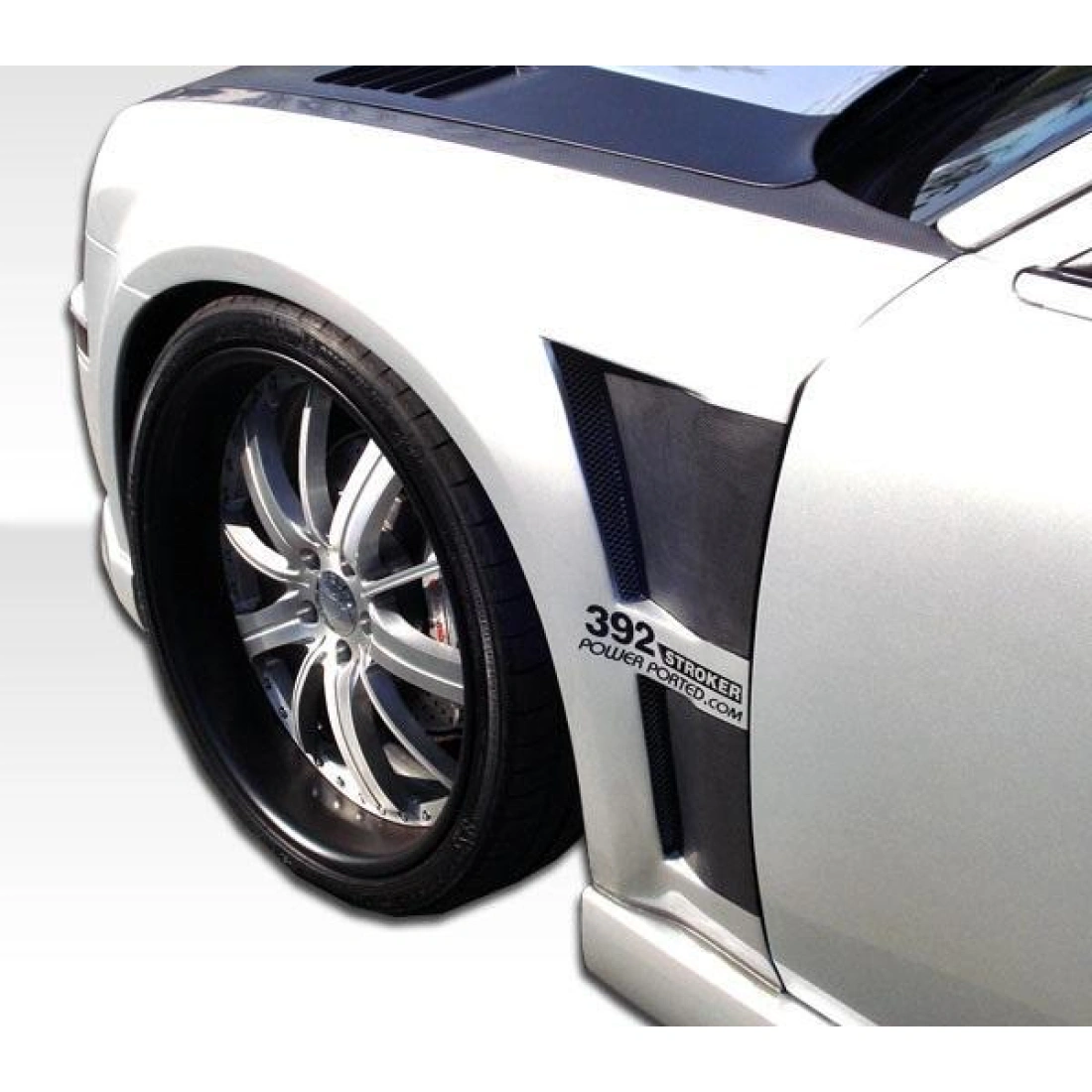 All kind of Exterior/Fendersfor  Chrysler 300 2005. 1