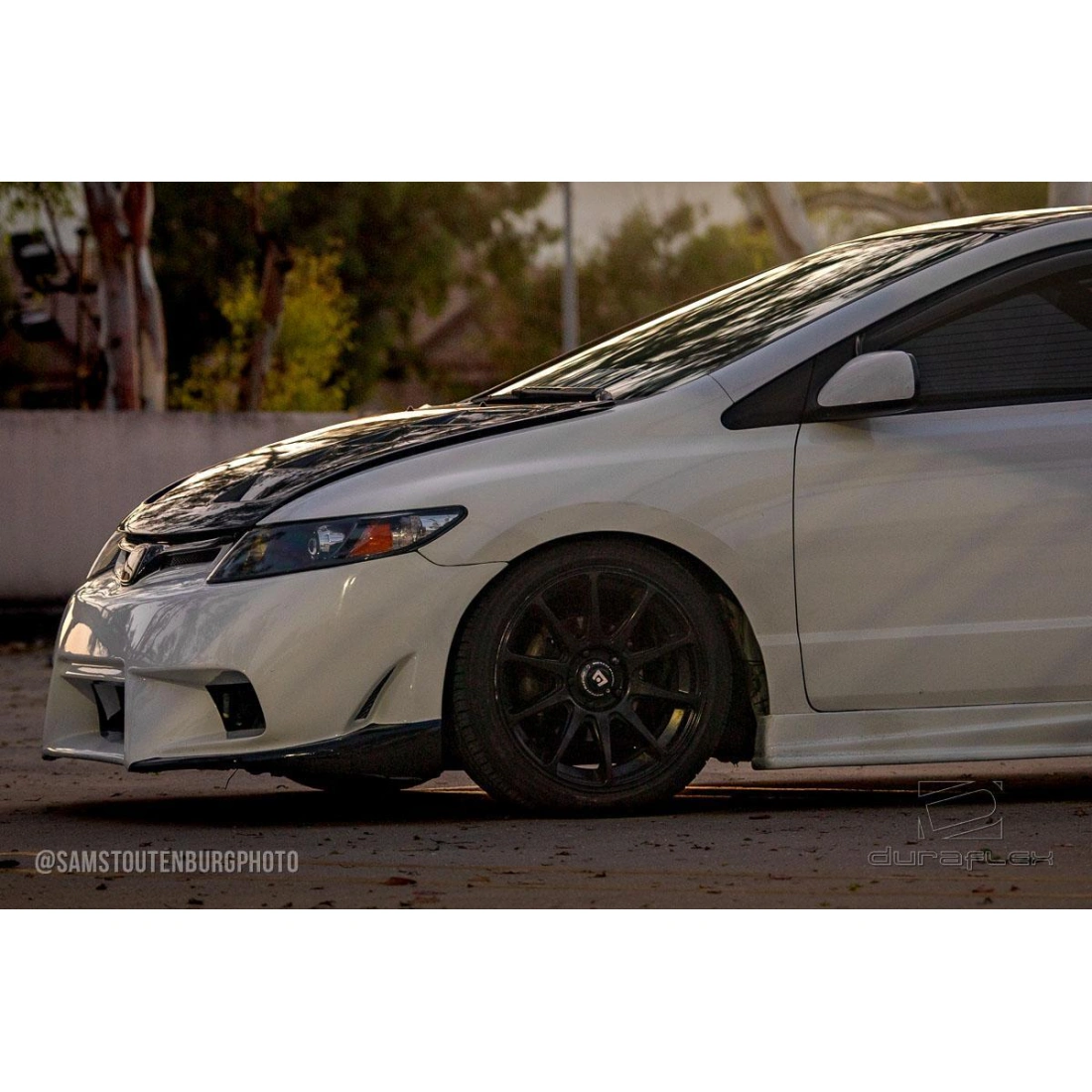 All kind of Exterior/Complete Body Kitsfor Honda Civic 2006. 4