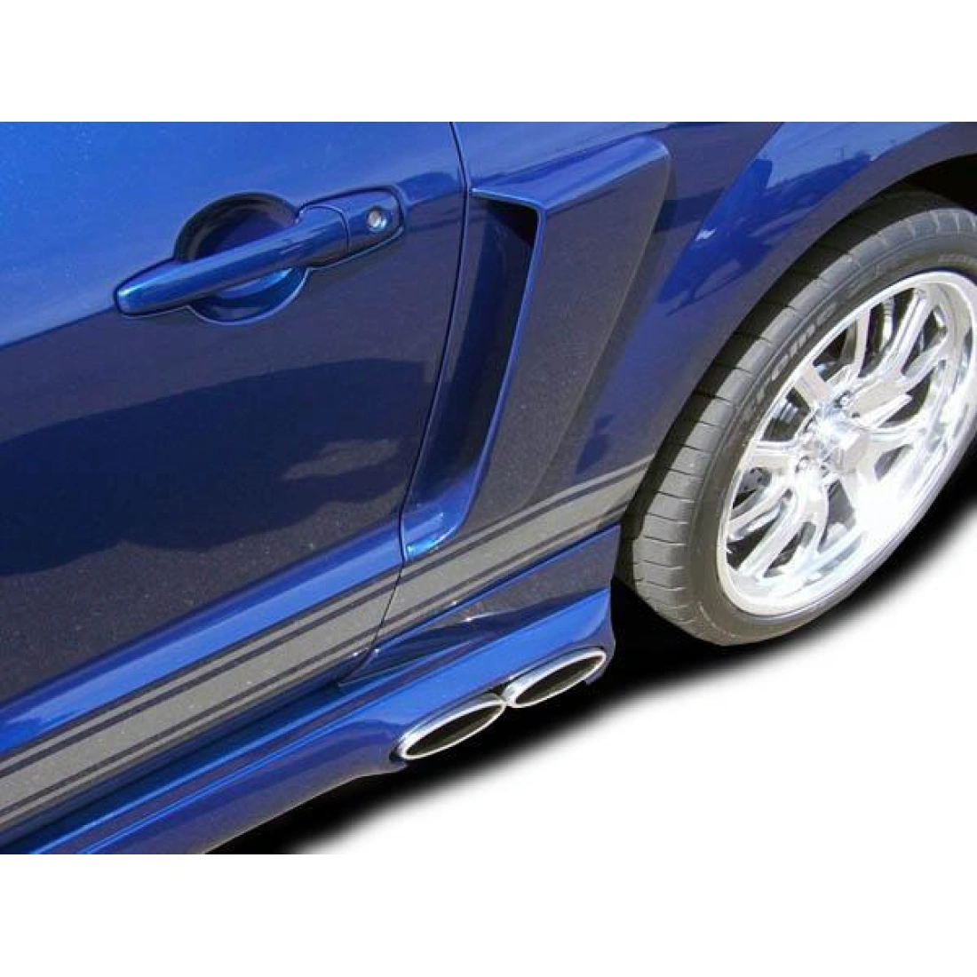 All kind of Exterior/Scoopsfor  Ford Mustang 2005. 3