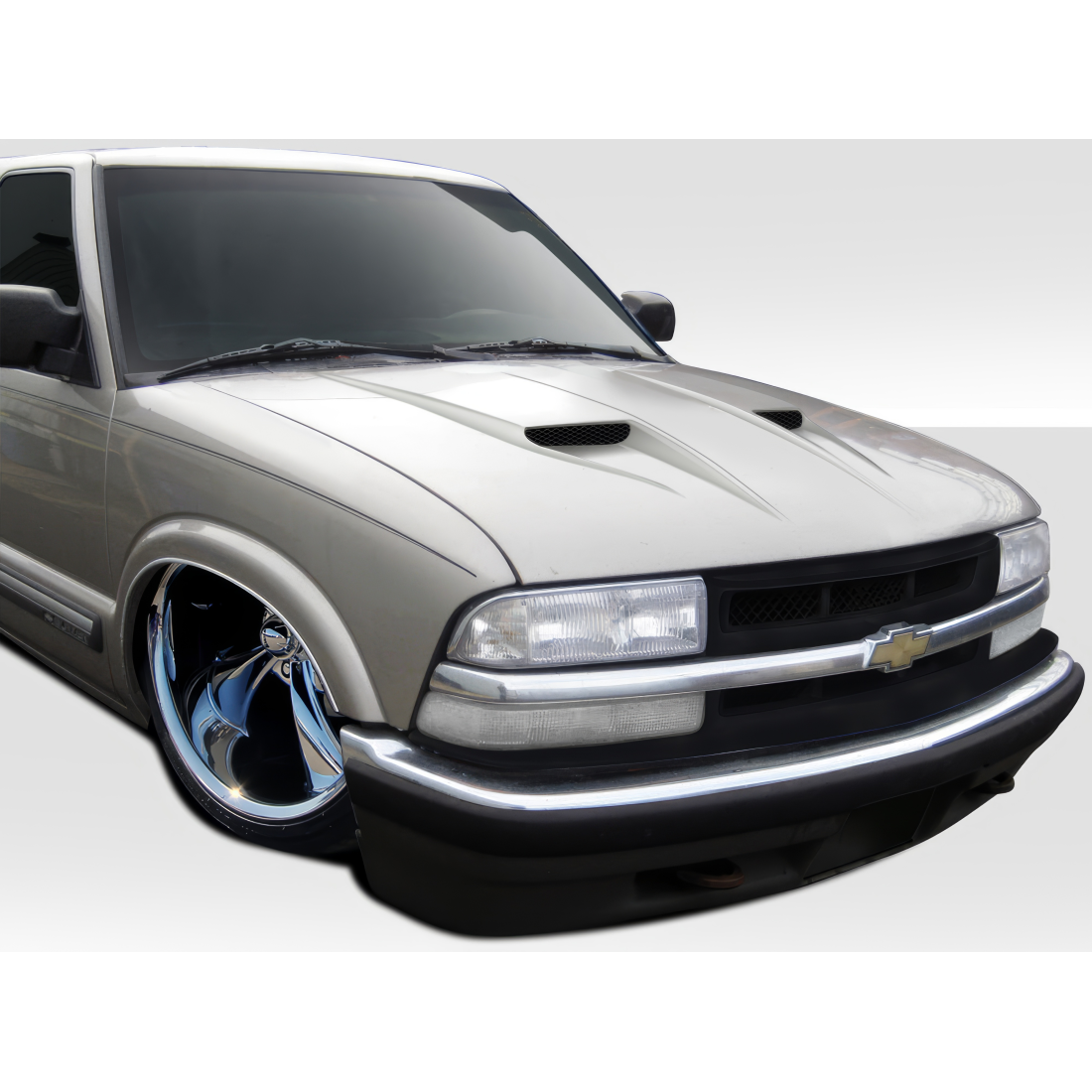 All kind of Exterior/Hoodsfor  Chevrolet Blazer 1994. 