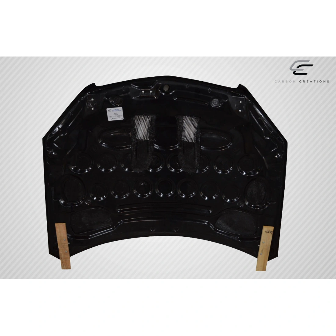 All kind of Exterior/Hoodsfor  Mercedes-Benz C300 2008. 5