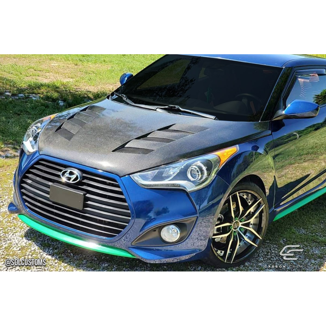 All kind of Exterior/Hoodsfor  Hyundai Veloster 2012. 