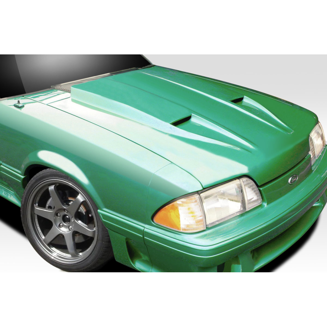 All kind of Exterior/Hoodsfor  Ford Mustang 1987. 