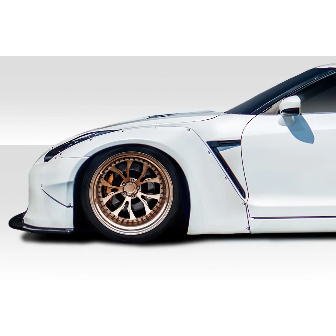 All kind of Exterior/Complete Body Kitsfor Nissan GT-R 2009. 11