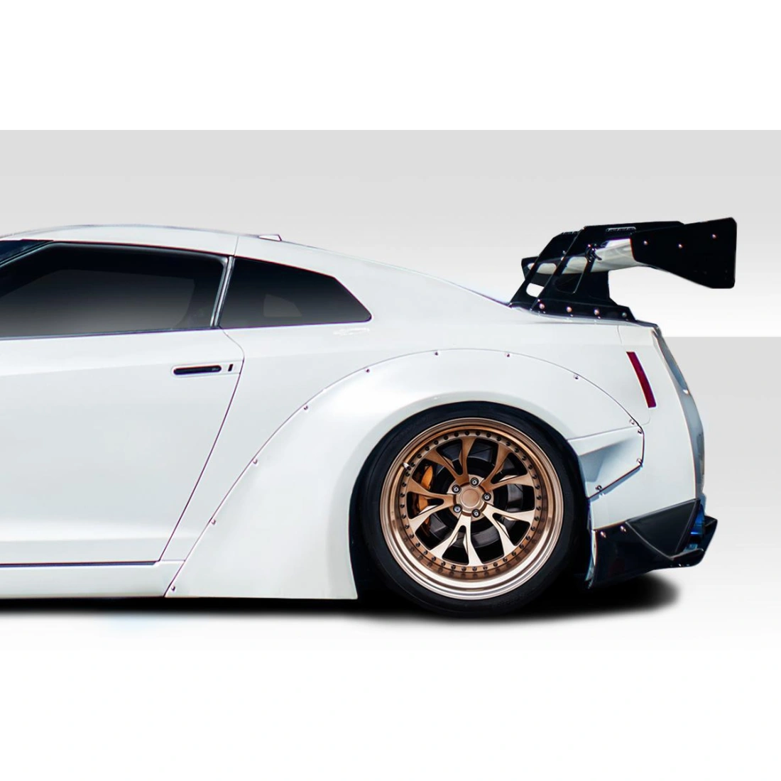 All kind of Exterior/Complete Body Kitsfor Nissan GT-R 2009. 7