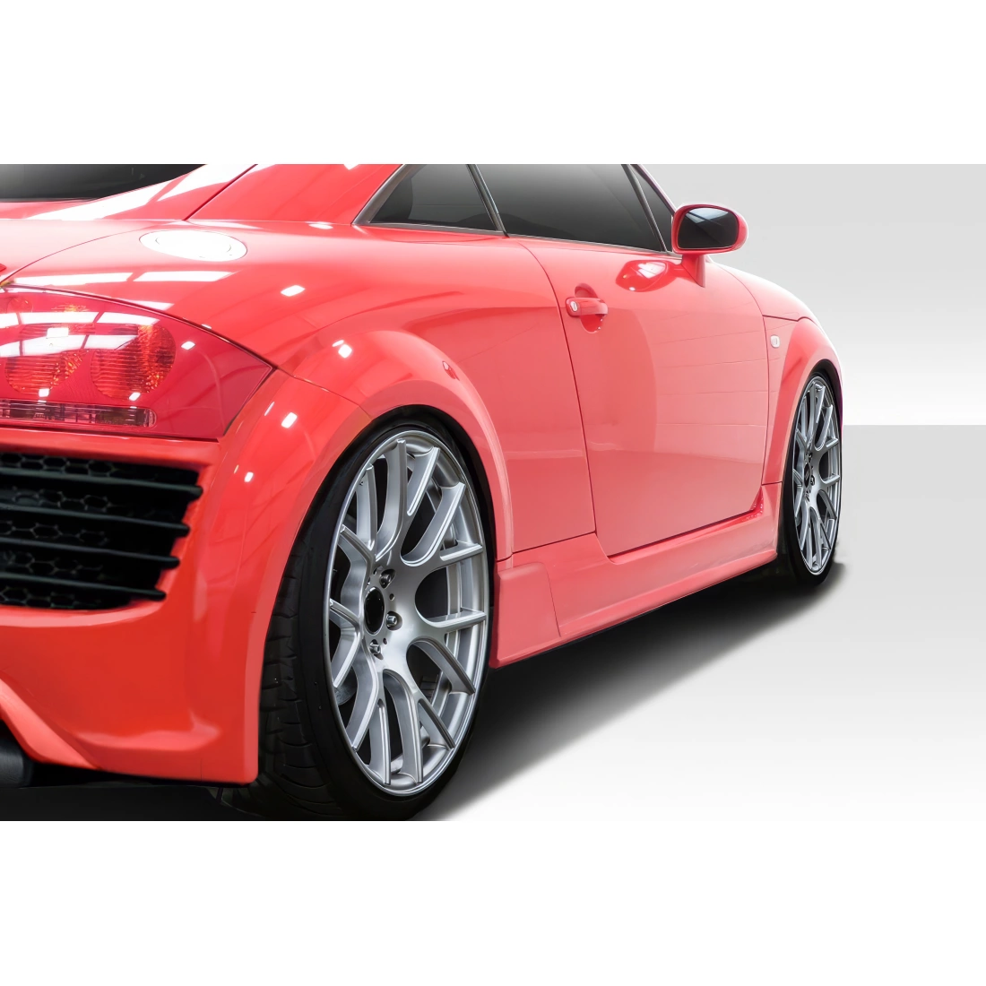 All kind of Exterior/Side Skirtsfor Audi TT 2000. 9