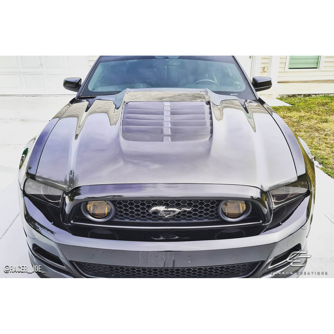 All kind of Exterior/Hoodsfor  Ford Mustang 2013. 