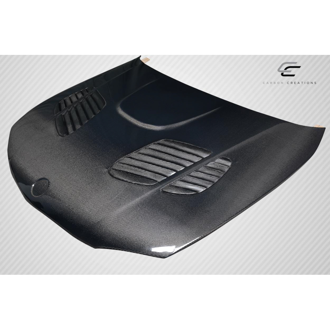 All kind of Exterior/Hoodsfor  BMW 1-Series 2008. 